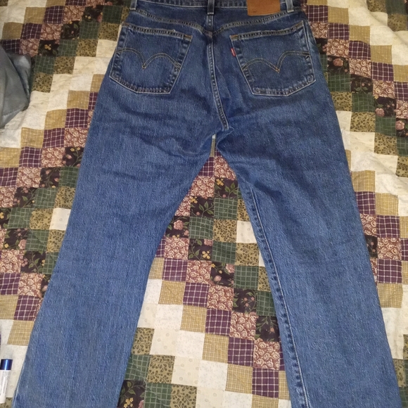 Levi's Premium Baggy 90s Style Straight Leg Jeans Size 2 - Picture 2 of 3